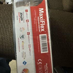 MaxiFlex Precision Handling Gloves